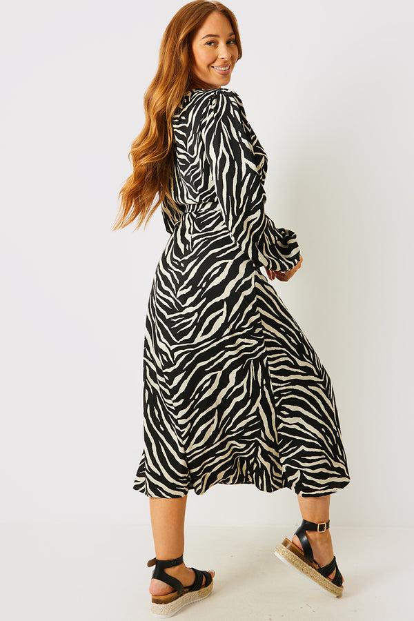 In The Style In The Style Zebra Woven Printed Wrap Midi Dress Black