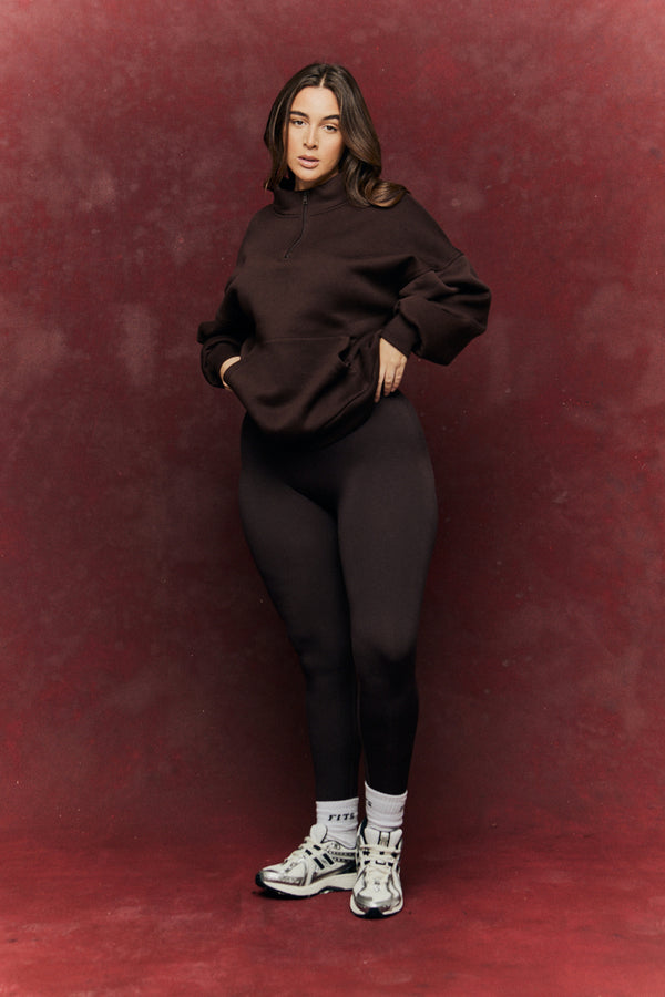 In The Style {# Title Already Starts With Vendor: Print Nothing Extra #}Fits Quarter Zip Printed Sweatshirt Chocolate