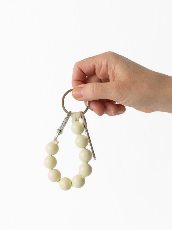 ina seifart BIG Perlen short