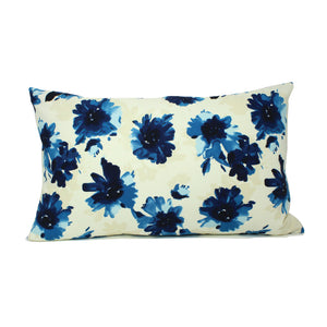incasa Arcelia Pillow - Blue - 20" x 14"