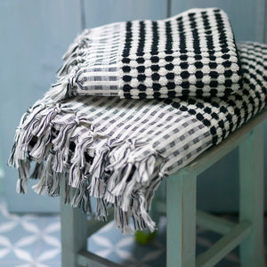 incasa Dotted Terry Bath Towel - Black