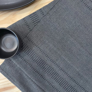 Incasa Jamil Handwoven Placemats (Set Of 4) - Charcoal