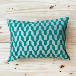 incasa Santi Lumber Pillow - Emerald green - 20" x 14"