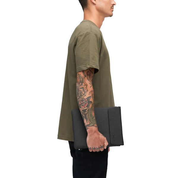 Incase Incase Crosstown Sleeve For 11-inch Tablet Black