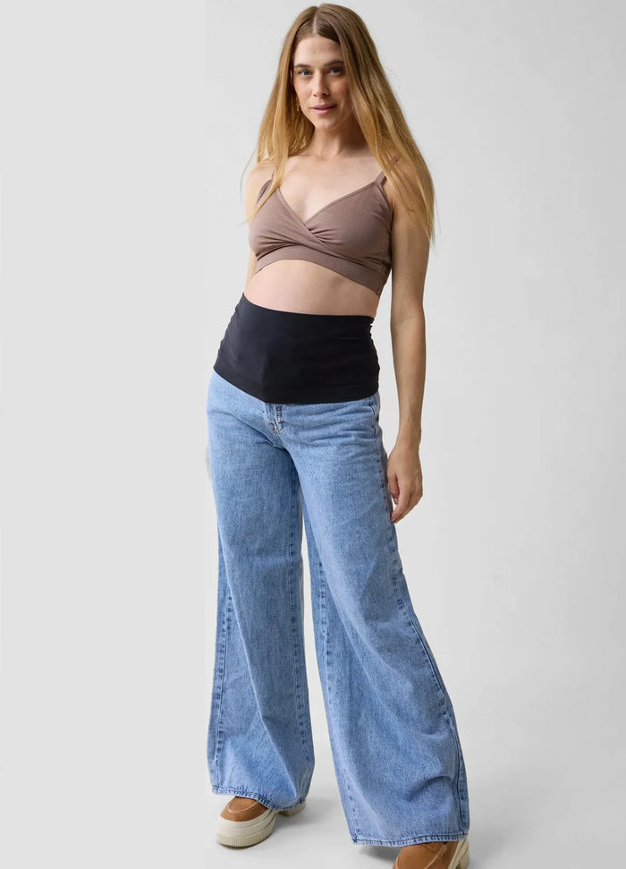 ingrid & isabel Bellaband® - The Original Pregnancy Belly Band Black