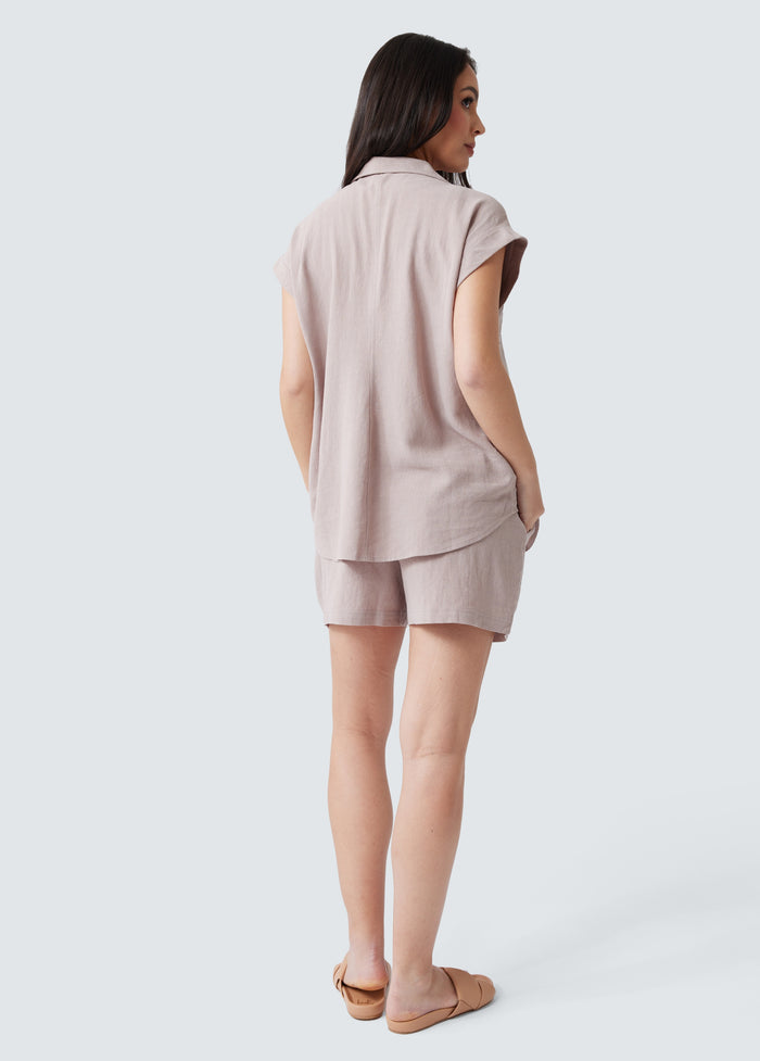 Ingrid & Isabel Breezy Linen Maternity Shirt Short Sleeve Button Up Etherea