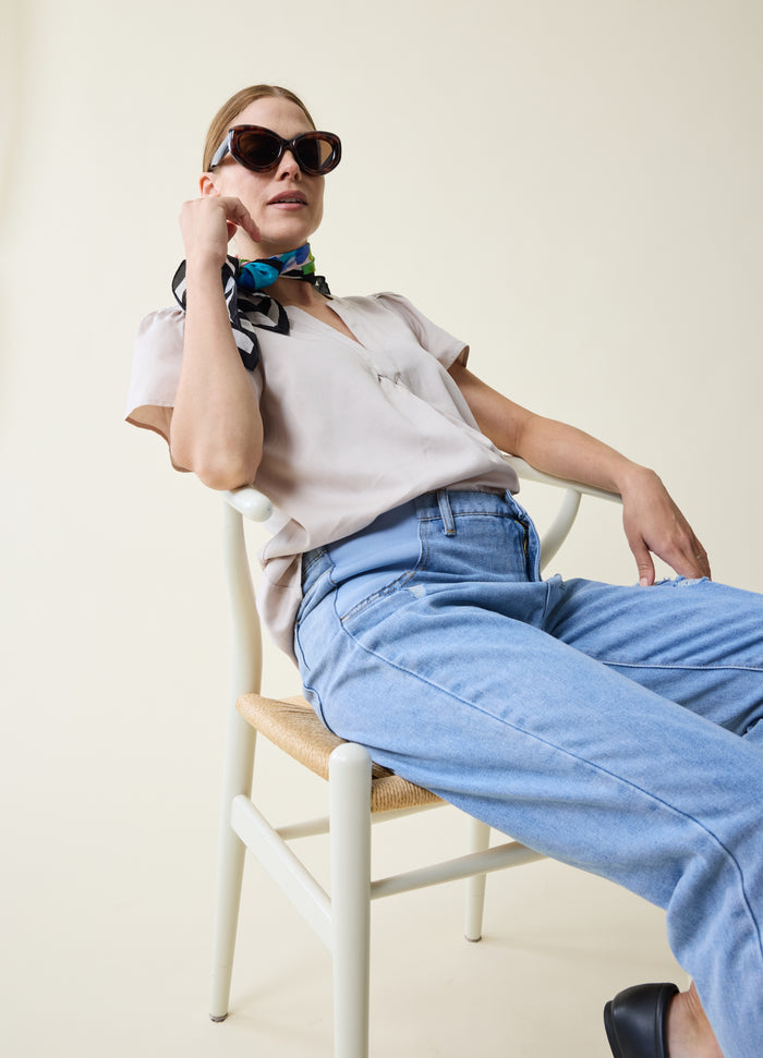 Ingrid & Isabel Flutter Sleeve Maternity Popover Top Stone