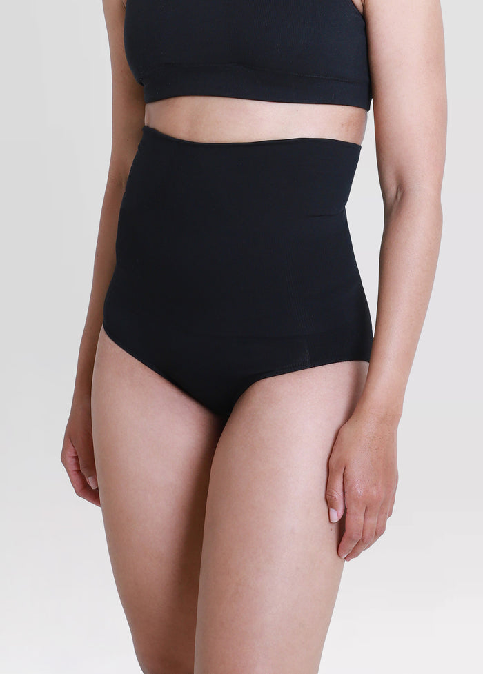 Ingrid & Isabel Postpartum Compression Undies Black