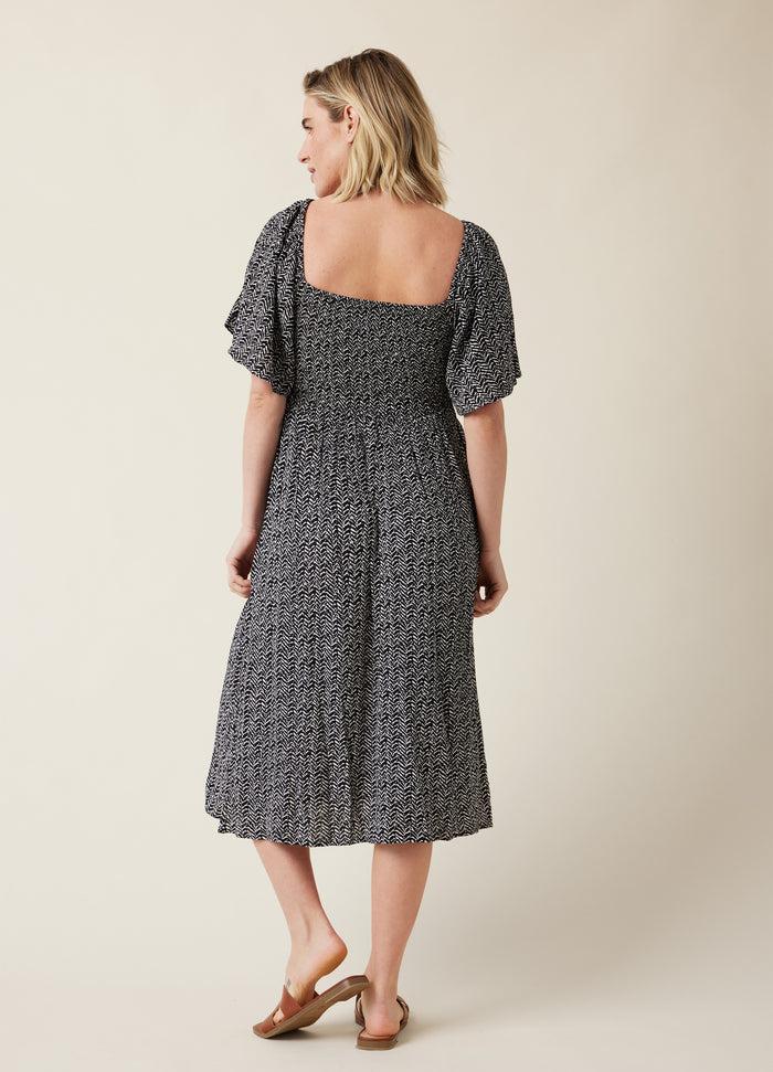 Ingrid & Isabel Ripe Emmy Shirred Maternity And Nursing Midi Dress Black Natural