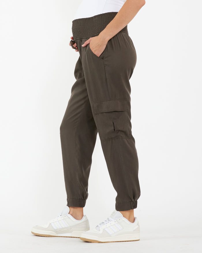 Ingrid & Isabel Ripe Maternity Tencel Off Duty Cargo Pocket Pant Brown Chocolate