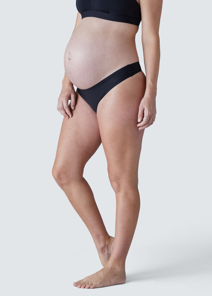 Ingrid & Isabel Seamless Maternity No Show Thong Underwear 5-Pack Bundle Black/Mauve