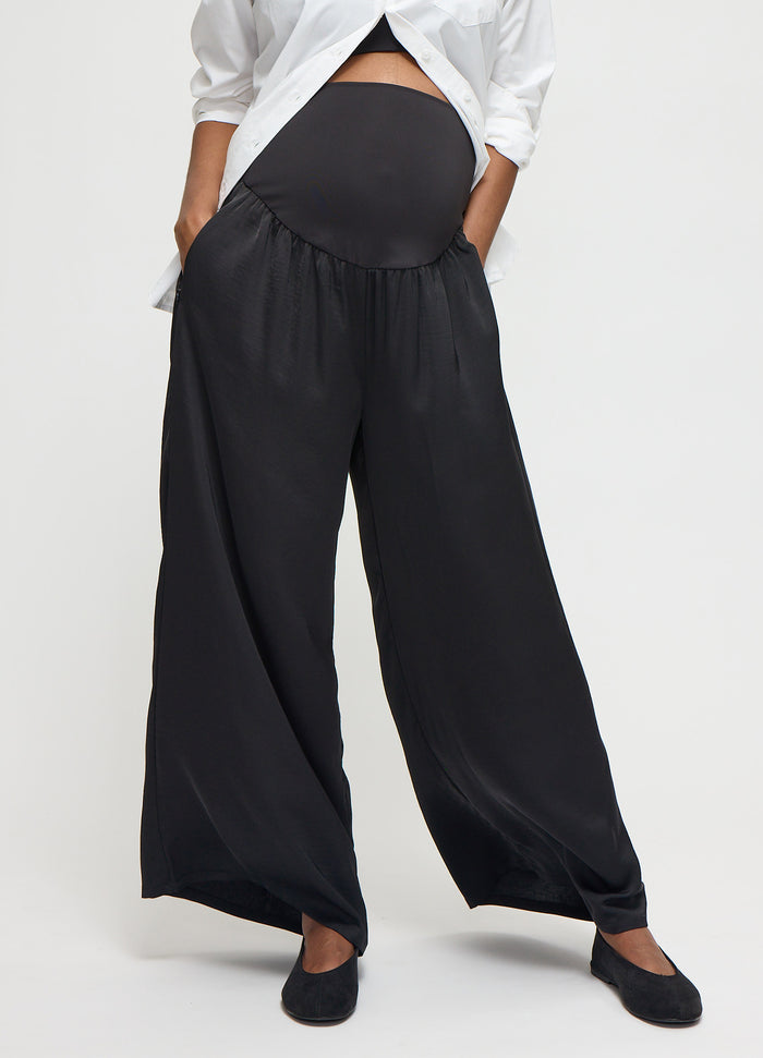 Ingrid & Isabel The Flowy Wide-Leg Black Maternity Pant Black