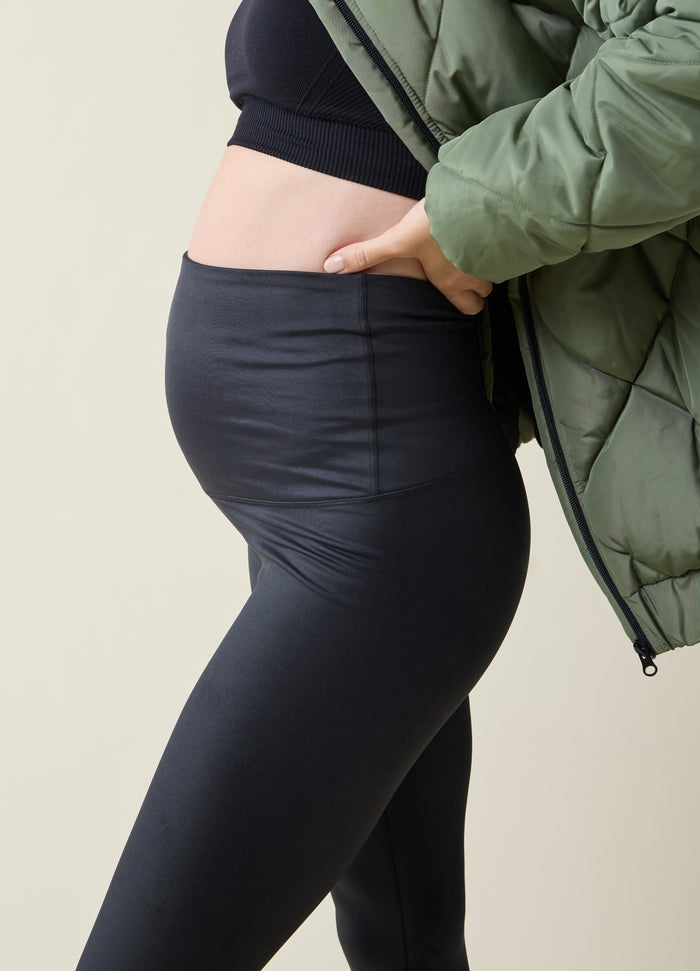Ingrid & Isabel The Glossy Everywear Black Maternity Legging Black
