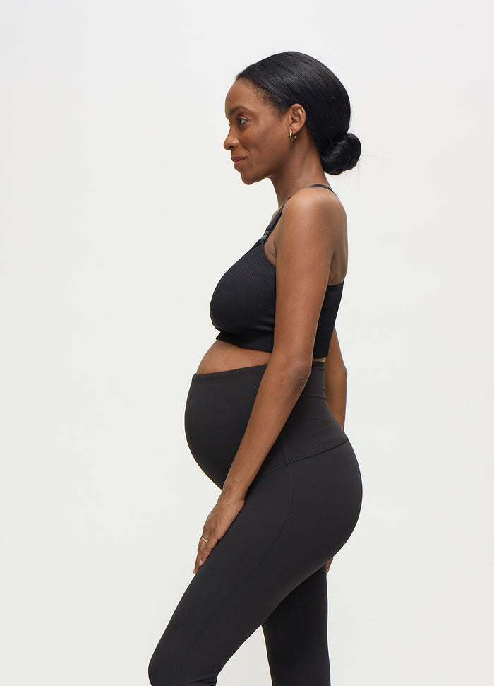 Ingrid & Isabel The Nursing + Maternity Sports Bra Black