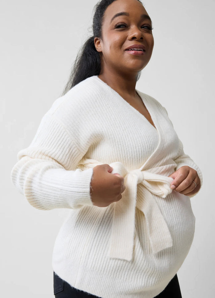 ingrid & isabel The Stay Connected Maternity + Nursing Sweater Cream Cream