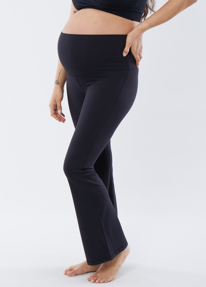 Ingrid & Isabel The Ultimate Flare Maternity + Postpartum Black Legging Black
