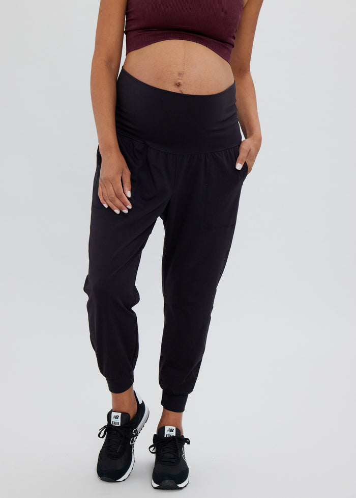 Ingrid & Isabel The Ultimate Fold Down Maternity Black Jogger