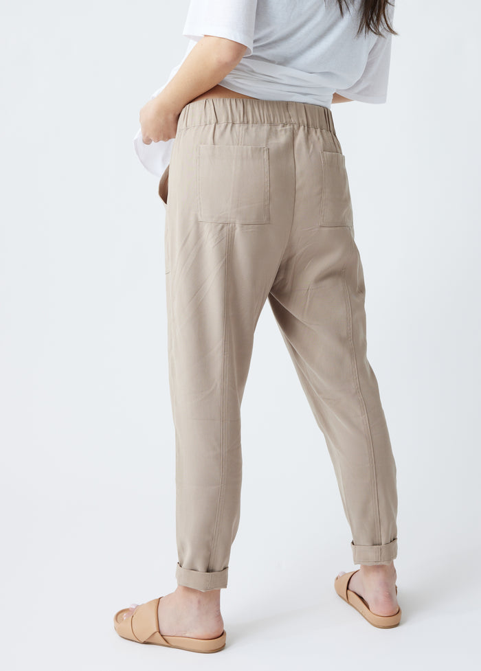 Ingrid & Isabel Twill Maternity Pants With Pockets Taupe
