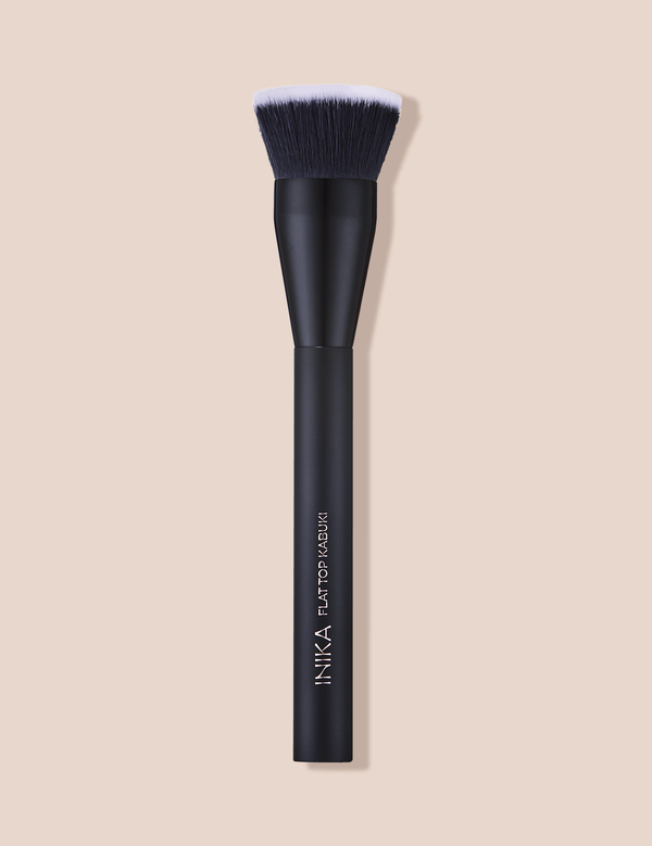 inika Flat Top Kabuki Brush
