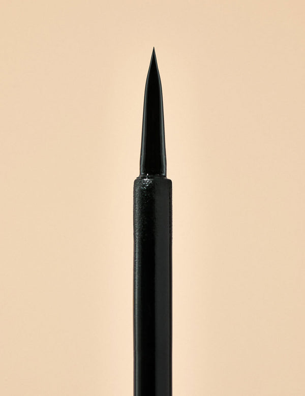 Inika Liquid Eyeliner (Black)
