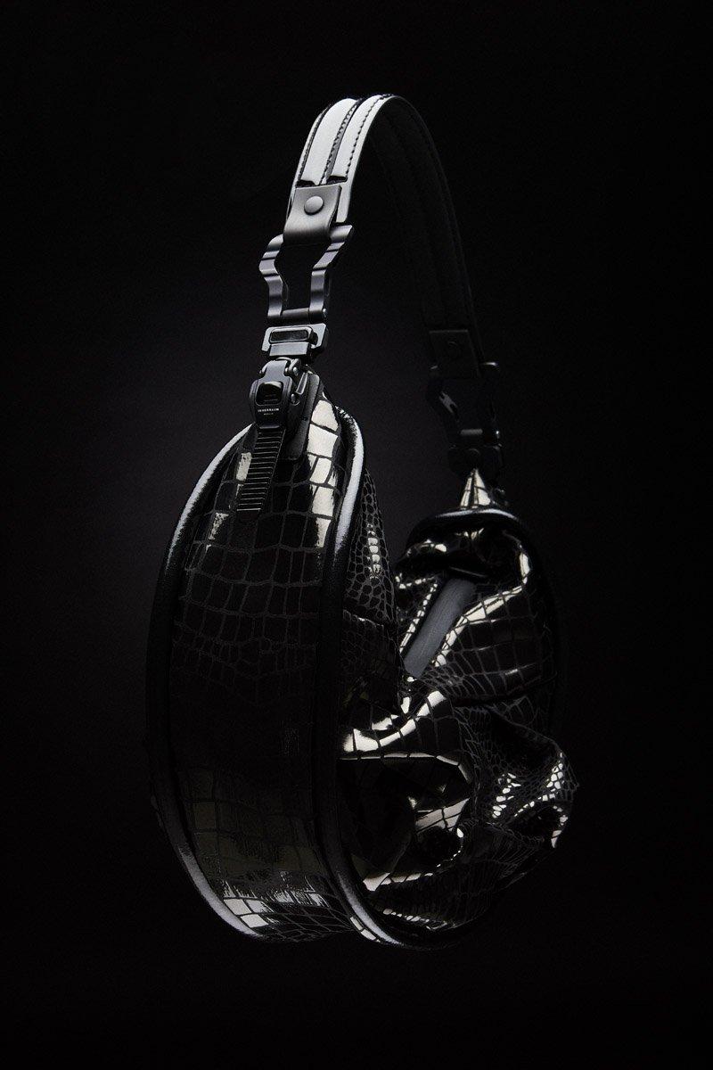 Innerraum Berlin INNERRAUM X JUNYA WATANABE – HALF MOON BAG BLACK + BLACK