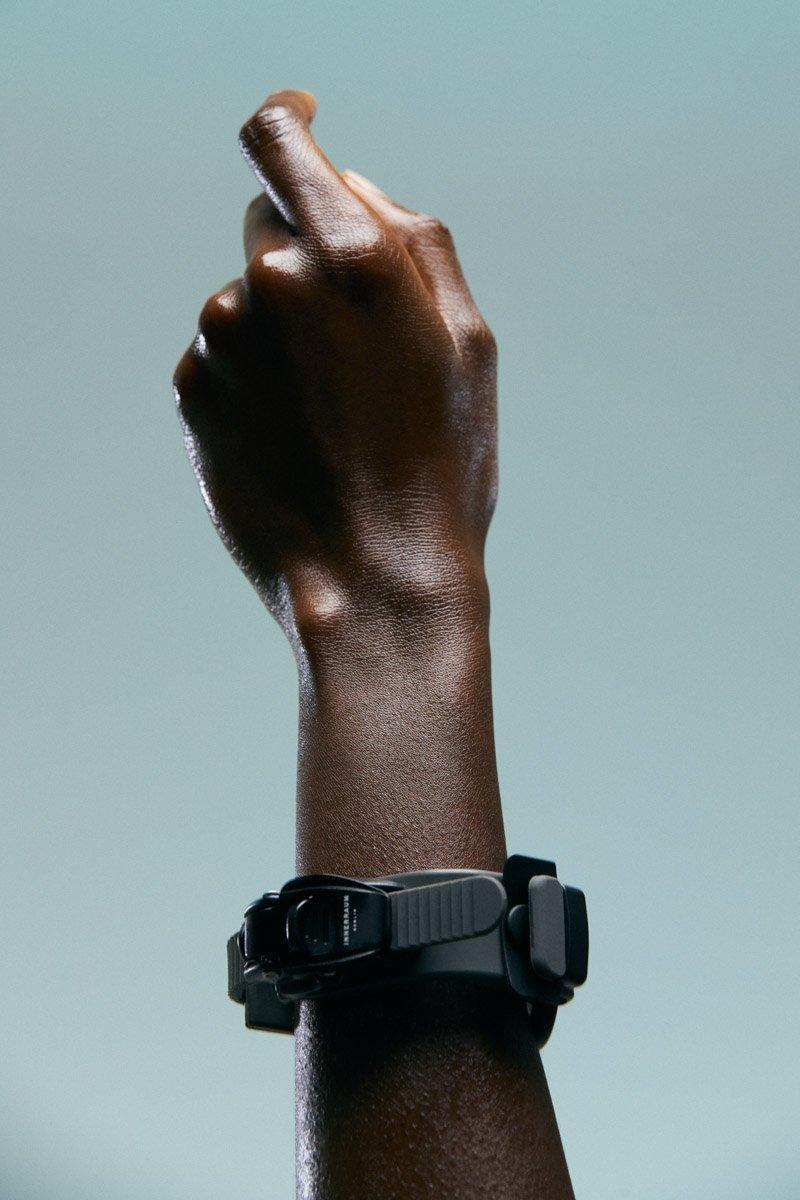 Innerraum Berlin OBJECT B01 1-RING-BRACELET CONCRETE + BLACK MATT