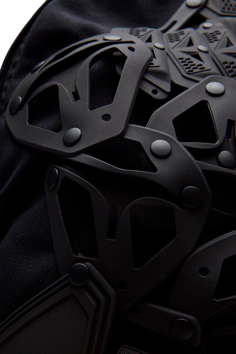 Innerraum Berlin OBJECT BP1 BACKPACK BLACK MATT + BLACK MATT