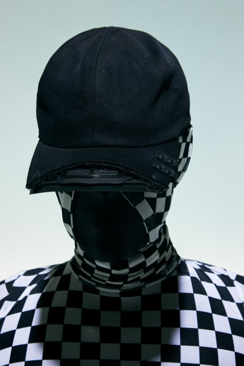 Innerraum Berlin OBJECT C52 CROPPED BASEBALL CAP BLACK + BLACK MATT