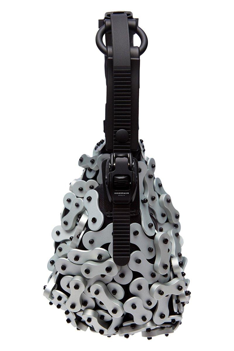 Innerraum Berlin OBJECT HM0 SMALL BIKECHAIN HANDBAG ALUMINIUM + BLACK MATT