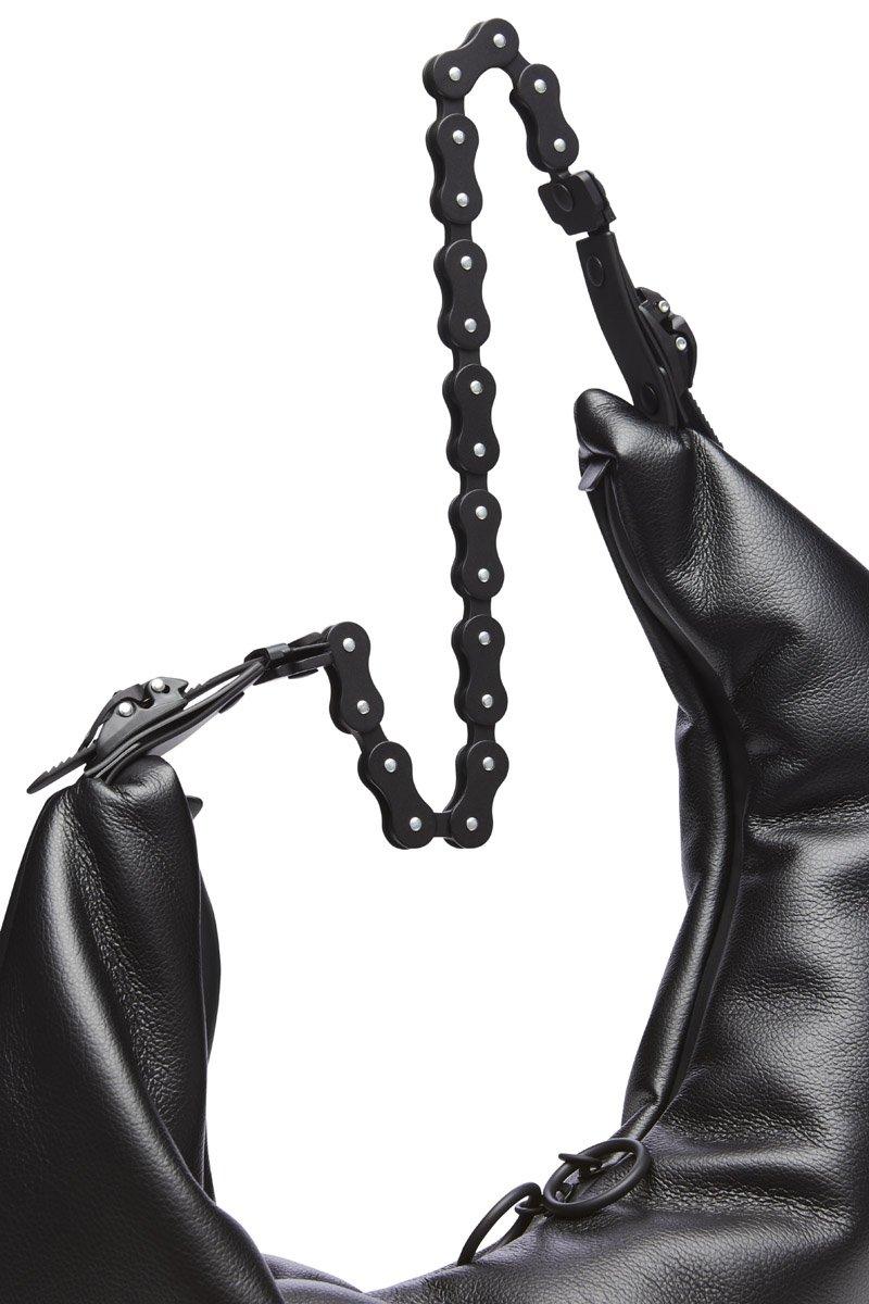 Innerraum Berlin OBJECT HM3 HALF MOON BAG BLACK + BLACK MATT