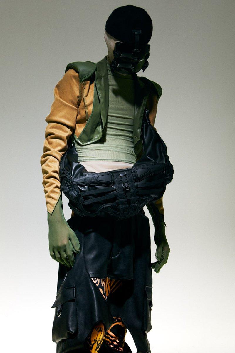 Innerraum Berlin OBJECT HM6 BIG SHOULDER BAG BLACK MATT + BLACK MATT