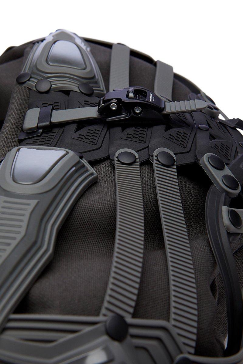 Innerraum Berlin OBJECT HM6 BIG SHOULDER BAG CONCRETE + BLACK MATT