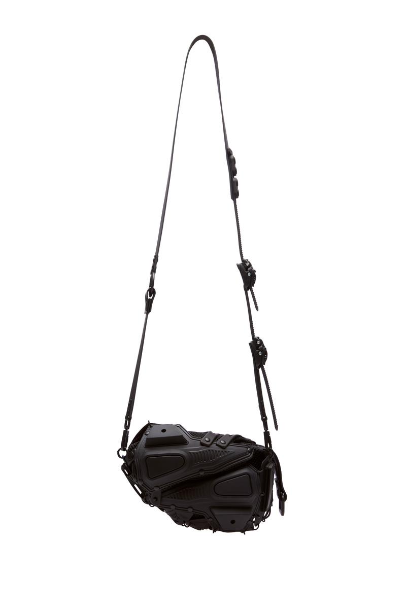 innerraum berlin OBJECT I02 CLUTCH / CROSSBODY BAG BLACK MATT + BLACK