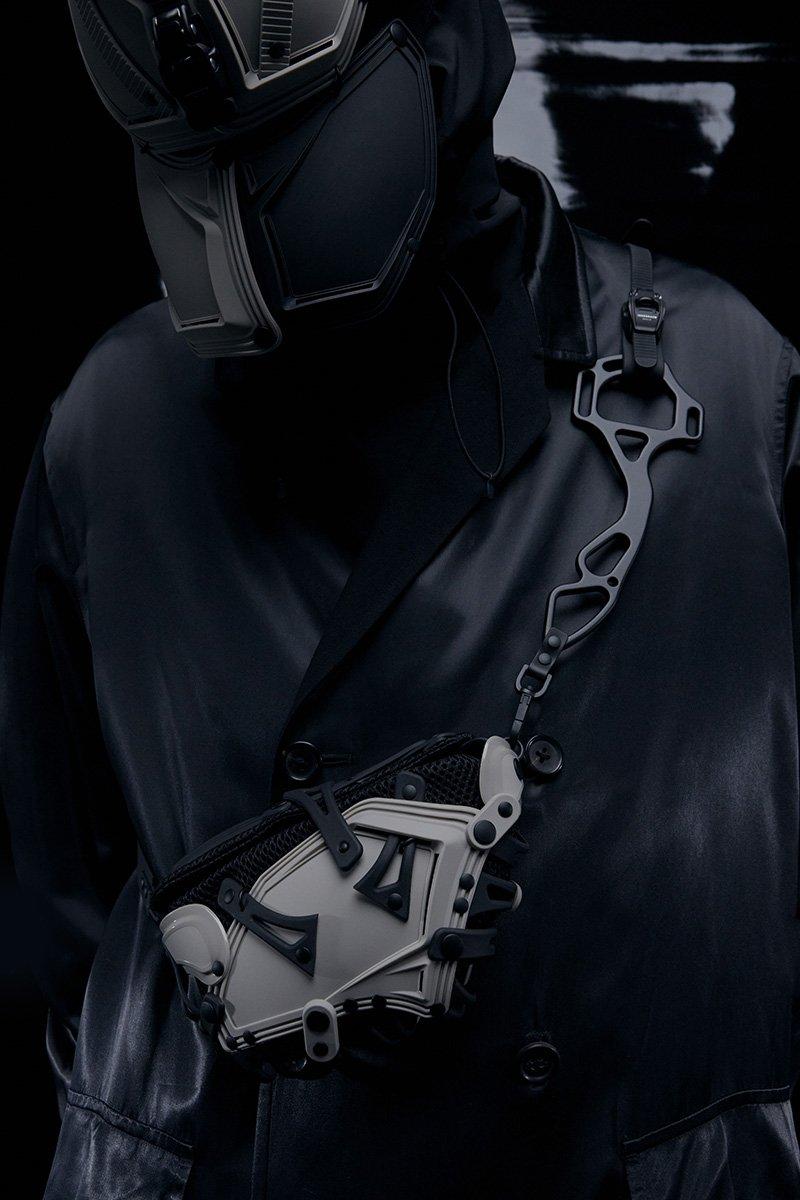 Innerraum Berlin OBJECT I14 SMARTPHONE BAG WARM GRAY + BLACK MATT