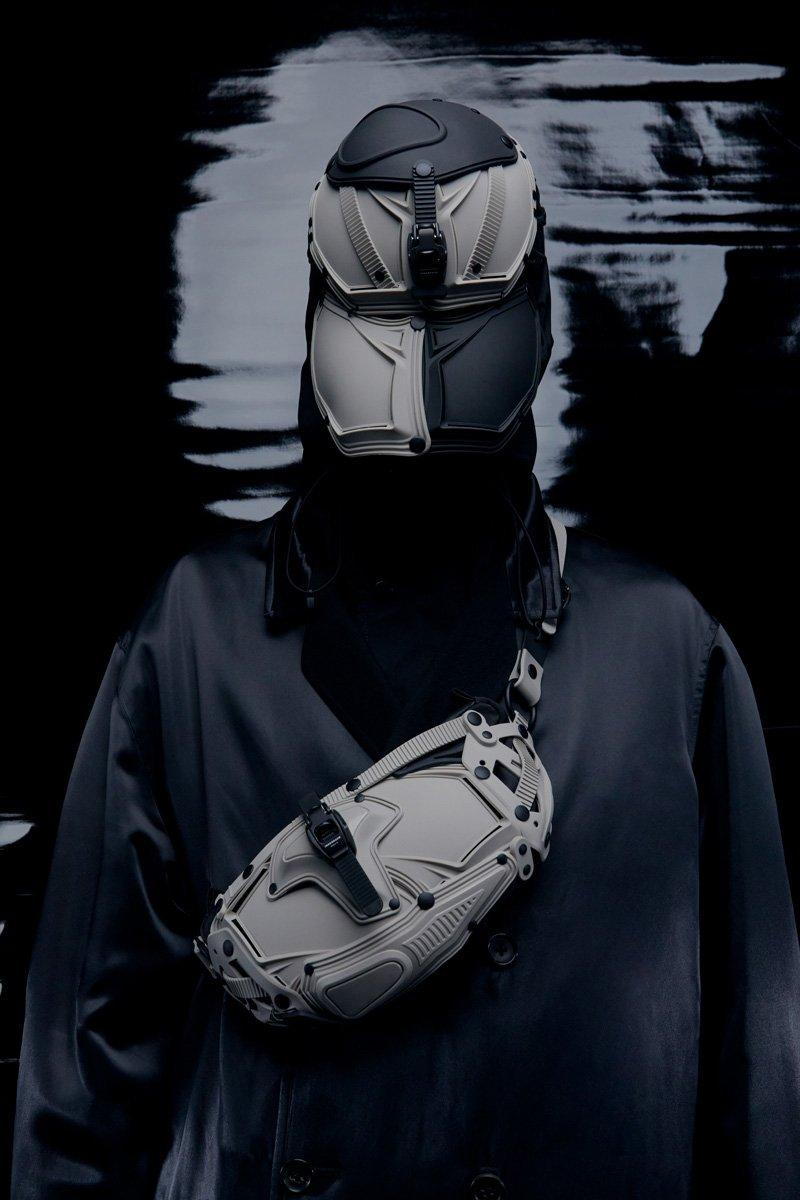 Innerraum Berlin OBJECT I30 FANNY PACK / CROSSBODY BAG WARM GRAY + BLACK MATT