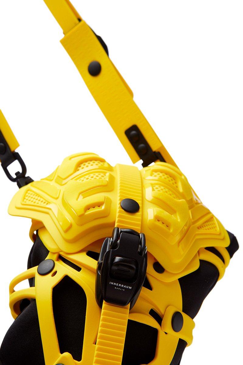 Innerraum Berlin OBJECT I31 FUNCASE YELLOW + BLACK MATT