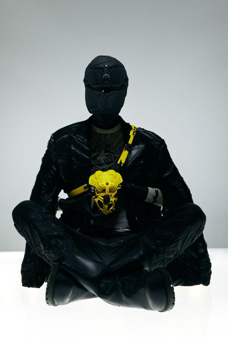 Innerraum Berlin OBJECT I31 FUNCASE YELLOW + BLACK MATT