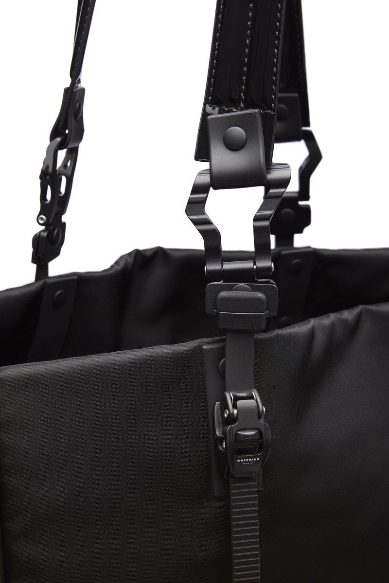 Innerraum Berlin OBJECT I95 HORIZONTAL TOTE BLACK PUFFY BOMBER NYLON + BLACK MATT