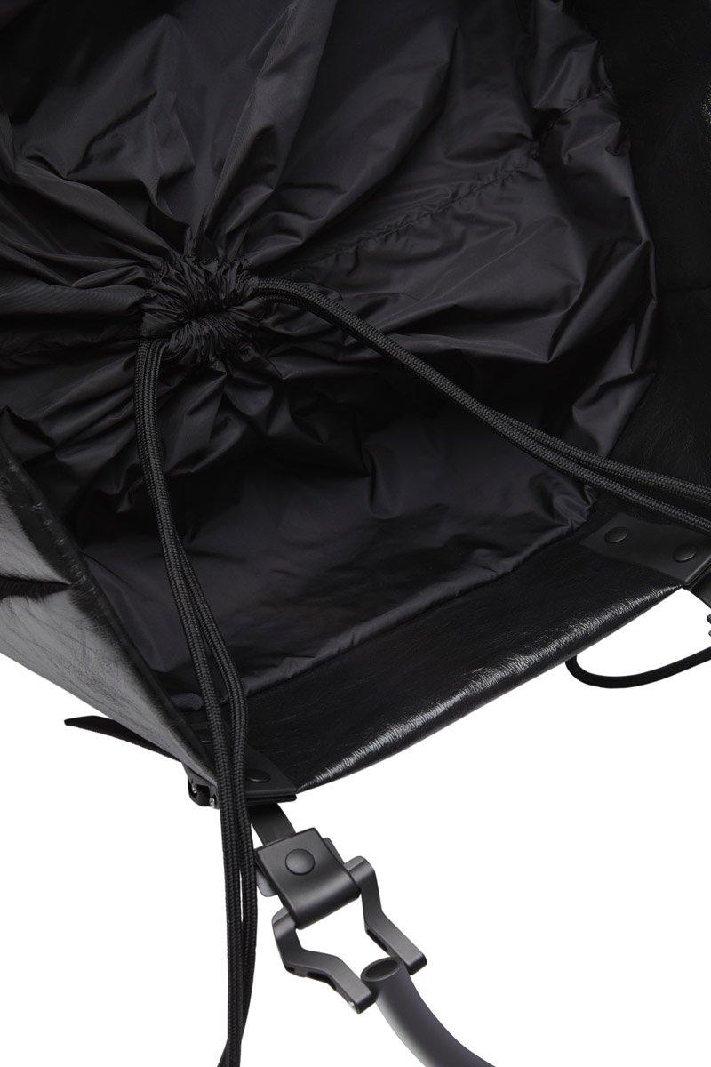 Innerraum Berlin OBJECT I95 HORIZONTAL TOTE BLACK SHINY + BLACK MATT