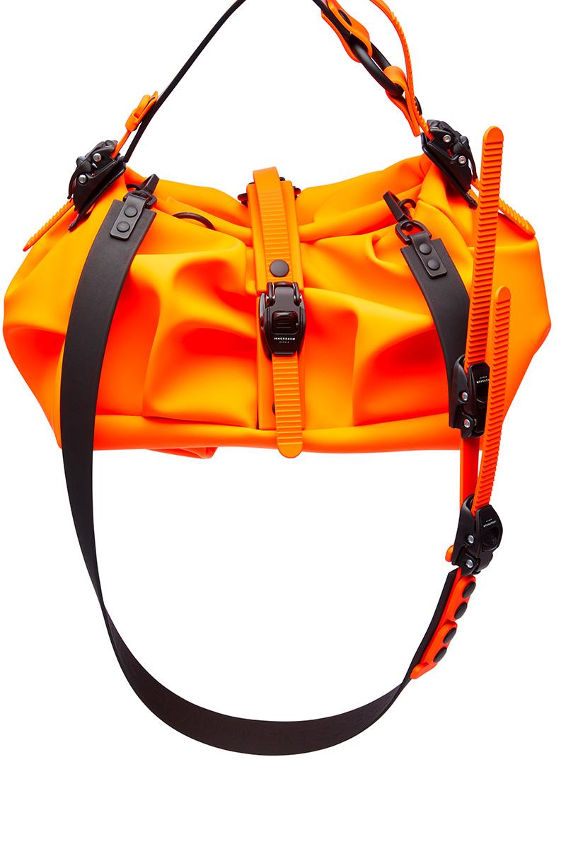 Innerraum Berlin OBJECT I96 CLOUD HANDBAG NEON ORANGE + BLACK MATT