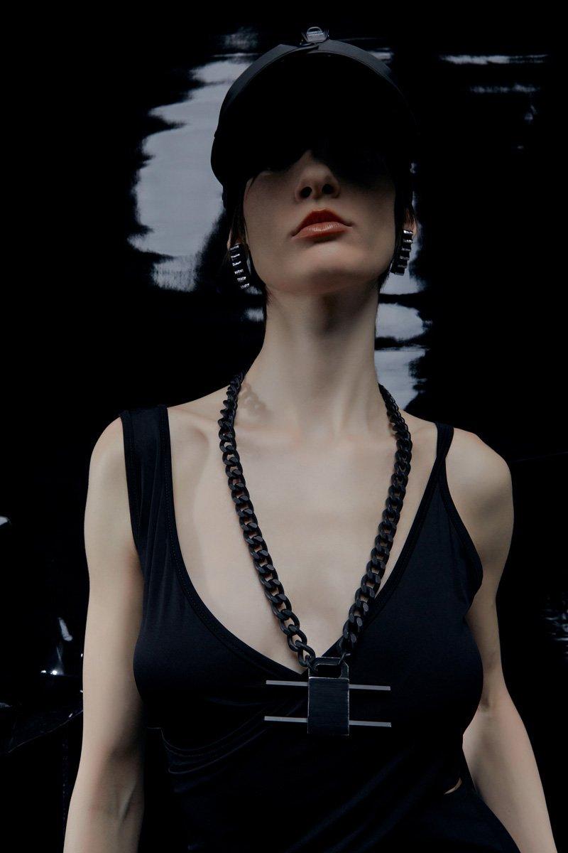 Innerraum Berlin OBJECT N10 ALLEN NECK CHAIN DISTRESSED BLACK MATT + BLACK MATT