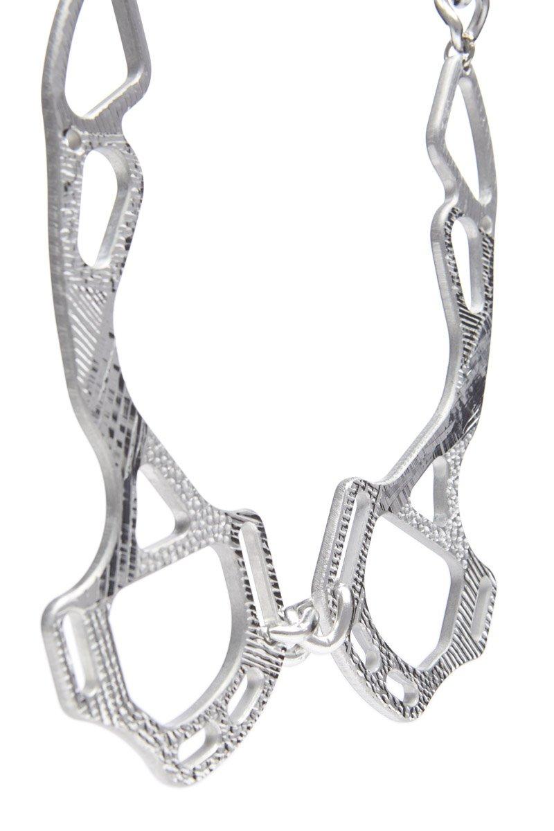 Innerraum Berlin OBJECT N13 HACKAMORE NECK CHAIN SILVER + SILVER