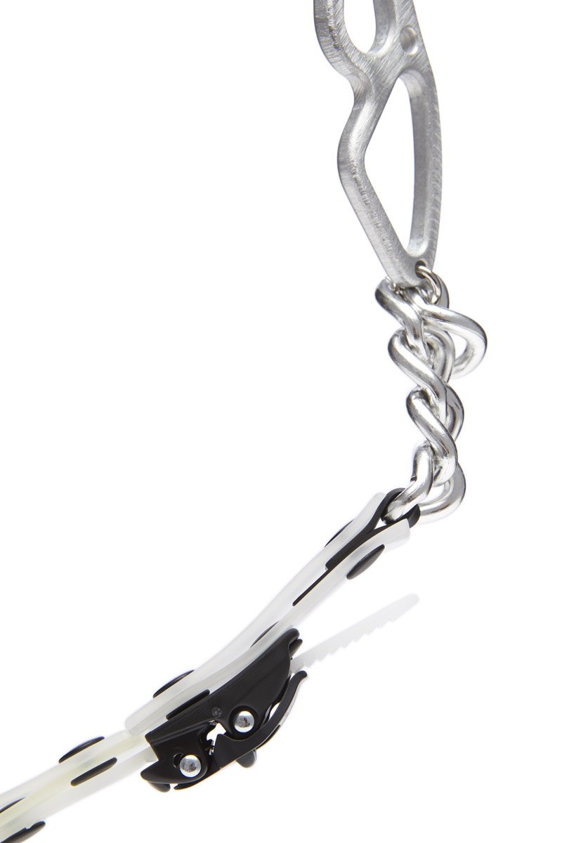 Innerraum Berlin OBJECT N13 HACKAMORE NECK CHAIN SILVER + SILVER