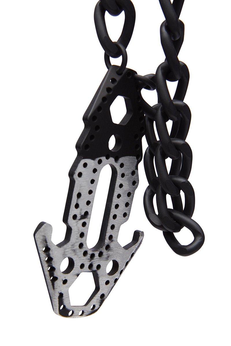 Innerraum Berlin OBJECT N14 INDUSTRIAL PENDANT NECK CHAIN DISTRESSED BLACK + BLACK