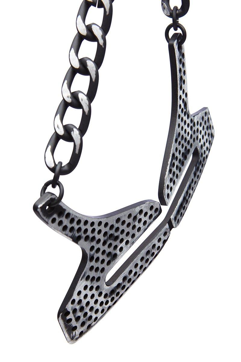 Innerraum Berlin OBJECT N15 TRIBAL PENDANT NECK CHAIN DISTRESSED BLACK + BLACK MATT