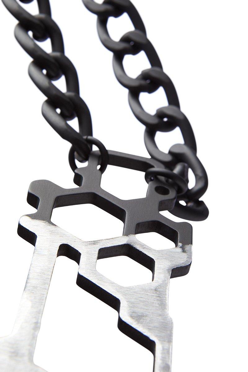 Innerraum Berlin OBJECT N16 INDUSTRIAL PENDANT NECK CHAIN DISTRESSED BLACK + BLACK