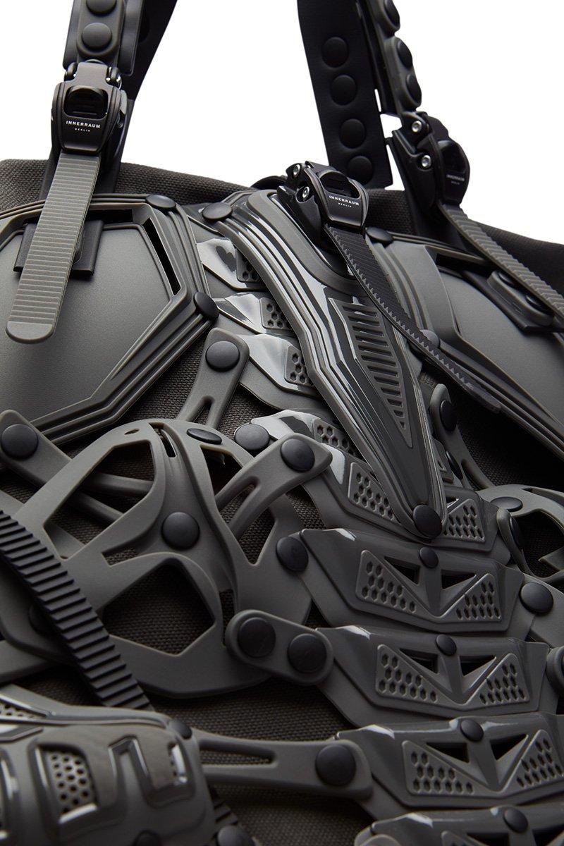 Innerraum Berlin OBJECT S12 SHOPPER CONCRETE + BLACK MATT