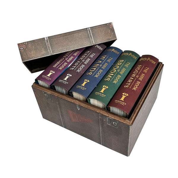 Insight Editions Harry Potter: Mini Book Trunk – Insight Editions
