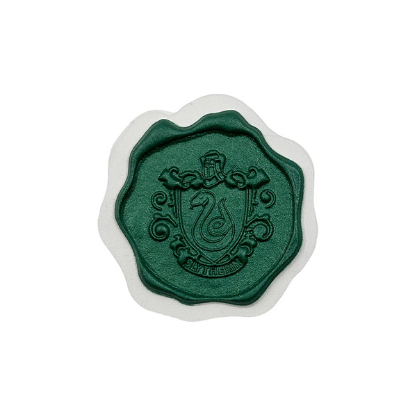 Insight Editions Harry Potter: Slytherin Wax Sticker Seals (Set Of 50) – Insight Editions