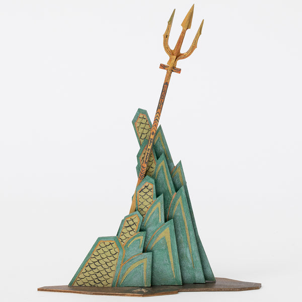 Insight Editions IncrediBuilds: DC Comics: Aquaman Book And 3D Wood Model – Insight Editions